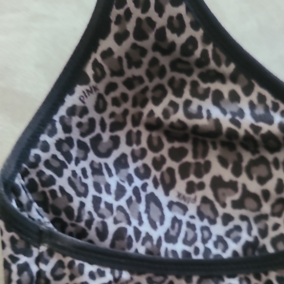 PINK Victoria's‎ Secret Black and White Animal Print Sports Bra M - Picture 9 of 10